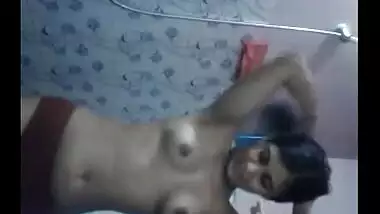 Home sex solo video of Pune teenage girl