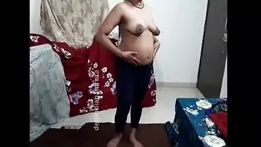 Indian Desi Bhabhi Exposed herself In front of Adult / Blue Film Producer for getting a chance -With Cute Pussy, Boobs, Ass & Fingering