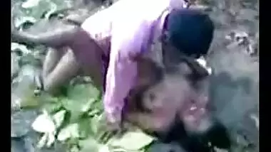 Innocent village gal gets a painful fuck in forest with local guys mms