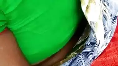 Desi village bhabi big boobs