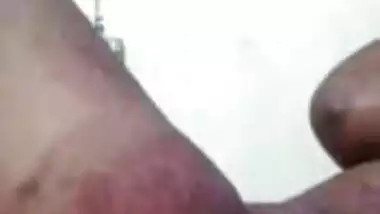 Desi village bhabi sexy pussy fing