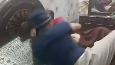 Cheater bhabhi keeps camera before having sex with lover