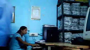 Andhra Lady Almost Caught By Boss Having Risky Sex At Work