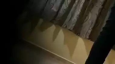 Sexy Tamil Girl Recorded Nude By RoomService Boy