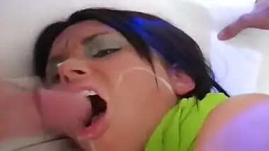 I wanna blow this cook to make it hard for this...