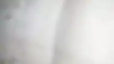 Man fucks busty Bhabhi’s wet pussy in the desi xxx MMS