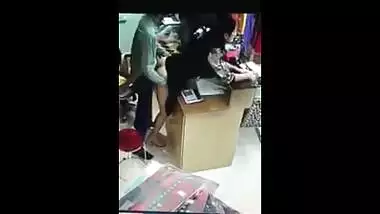 Pakistani sex video blue film of Muslim wife fucking tailor!