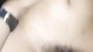 18 yr old girl rides on her lover’s dick in GF BF sex video