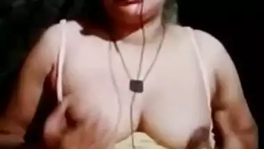 Desi village aunty on cam