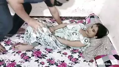 Hot Indian Wife Gets Pounded Hard Passionately By Big Desi Cock - Hindi Audio