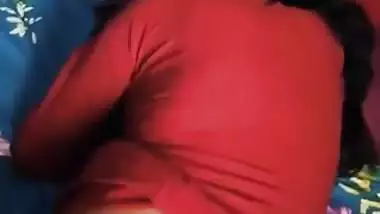 Desi lady’s hardcore Indian sex with her kinky landlord