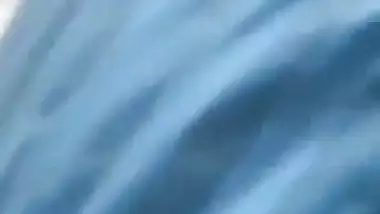 Bangladeshi hijabi girl sucks her brother’s dick