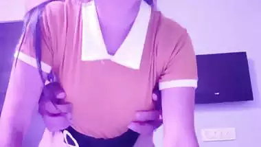 Best Indian escort girl doggy sex with client in hotel