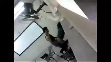 Desi XXX college girl have a hardcore sex with classmate MMS