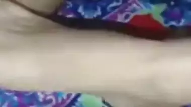 Extremely Cute Babe Remove Condom & Put Inside Pussy and Start Sucking Hindi Talking