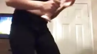 Beautiful Cute old Famous Paki Girl Strip Show And Fingering Pussy New Clip