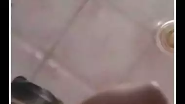 Young Dehati girl Ormi showing boobs and pussy viral clips