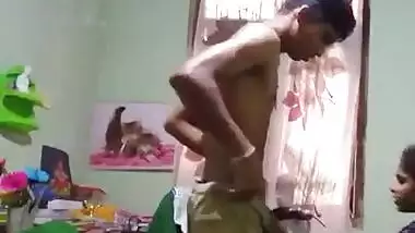 Sexy Tamil College Girl’s MMS