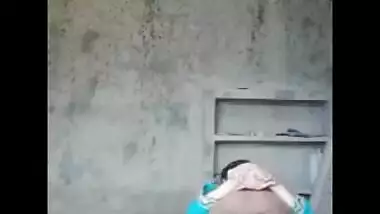 Paki couple finally buys a camera to film amateur chudai video