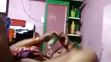 Village wife very hard fingering pussy