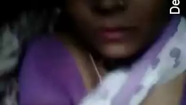 Desi wife films XXX video demonstrating her sex parts in the dark