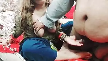 Busty Indian Bhabhi Fucked By Property Dealer At Farm House With Hindi Voice