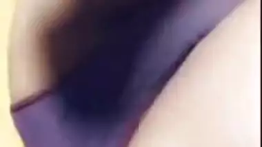 HORNY GF SHARES REALLY WET PUSSY OF HER