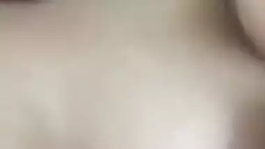 Today Exclusive- Cute Desi Girl Record Her Nude Selfie For Lover