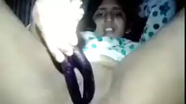 Horny Desi girl dildoing her chubby pussy with zucchini XXX