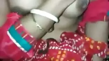 Solo porn clip with Indian girl who touches medium tits and snatch