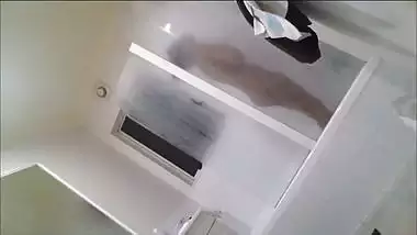 Hottest figure naked bathing and fingering viral videos