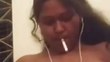 Tamil girl smoking with boobs show on video call sex