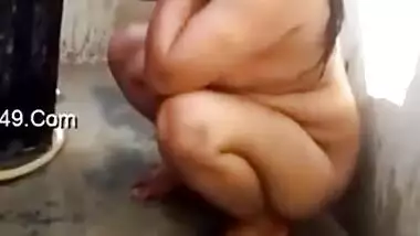 Naked Indian wife is too shy to demonstrate XXX parts on the camera