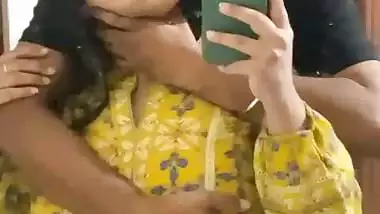 Beautiful tanker wife boob press and doggy viral sex