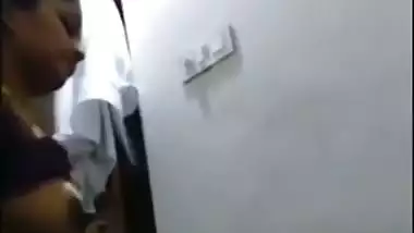 Young Anni rides on her Devara’s dick in Tamil sex MMS