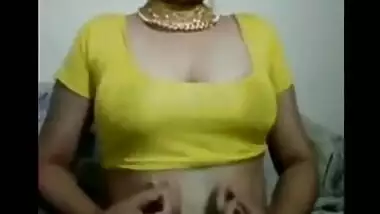 XXX Indian girl is possessor of juicy boobs with sexy big nipples