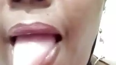 Mature aunty licking dick role-play on video call