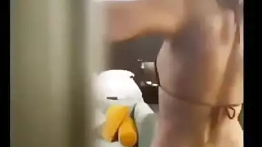 Kirti Kirti jiggling her ass