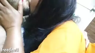 Kaamwali Aunty Ki Kari Malik Ke Ladke Ne Chudai - Indian Bhabhi, Desi Bhabhi And Indian Desi Bhabhi