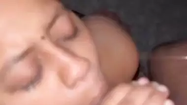 Indian cute girl sucking thick dick viral MMS