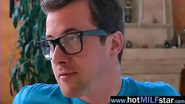 Hot Superb Milf (india summer) Get Nailed By Big Hard Cock Stud mov-15